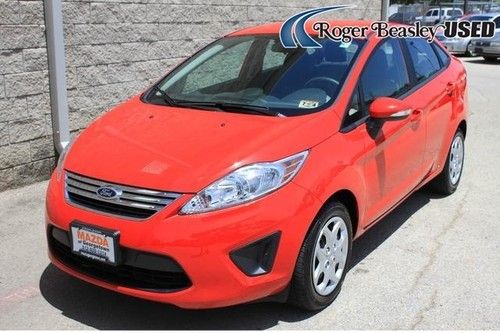 2013 ford fiesta se automatic red aux mp3 input ford sync bluetooth 29/39 mpg