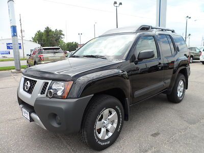 Local trade 2011 nissan xterra with only 5 kmiles like new