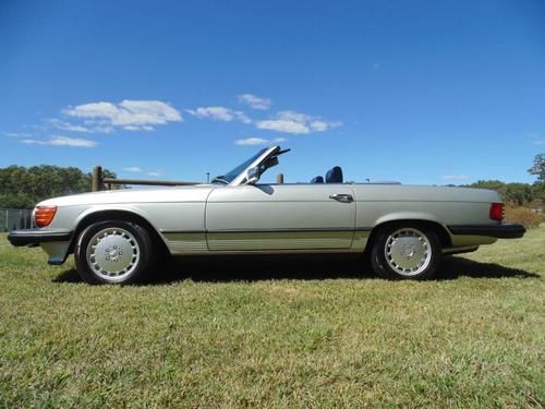 1986 mercedes benz 560 sl low mileage exceptionally clean car must see !!!