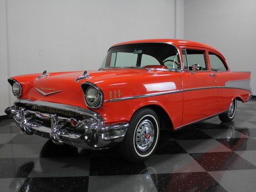 Very nice 57 bel air post, 350ci w/ a/c, power steering and brakes, cruise contr