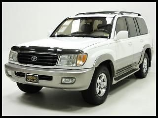 01 navigation 3rd row leather sunroof htd seats hitch 4x4 1 owner