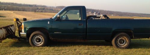 &#039;94 chevrolet 2500 pickup with snow plow