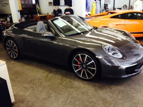 2013 porsche 911 s cabriolet pdk only 1,040 miles!!  save $22,000 from new!!!