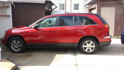 2004 chrysler pacifica awd fully loaded with navigation