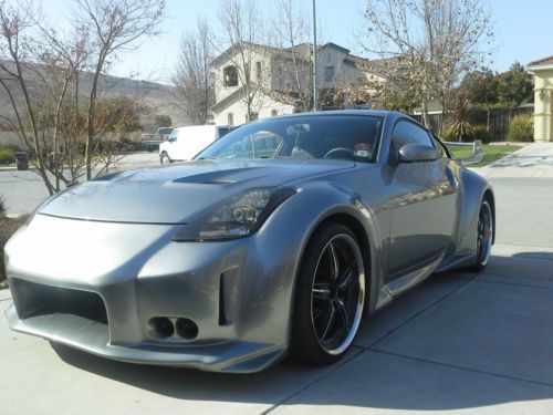2003 nissan 350z performance coupe 2-door 3.5l wide body. price to sell!