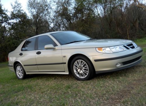 2005 saab 9-5 nicest and cleanest on ebay . no reserve, clean carfax , moonroof