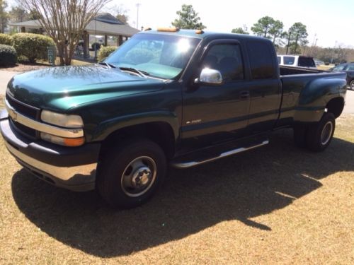 Find used 2001 Chevrolet Silverado 3500 Extended Cab 8.1 ...