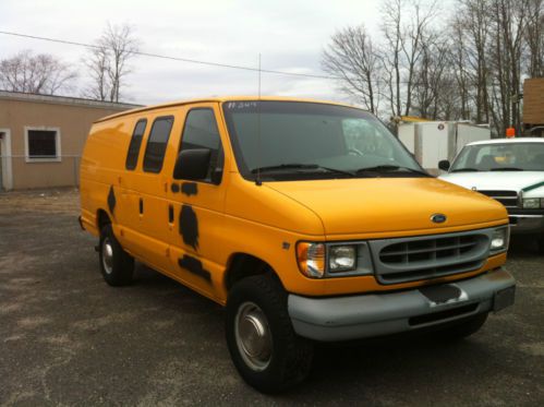 1999 ford e-350 econoline base extended cargo van 5.4l cng only! needs tanks!!