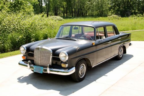 1964 mercedes benz 190d sedan - diesel - no reserve!