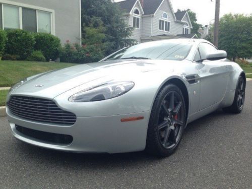 Manual coupe aston martin vantage clean carfax silver 13k miles mint loaded
