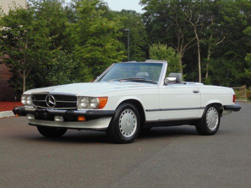 1989 mercedes benz 560sl 27k miles pristine condition inside &amp; out  must see !!!