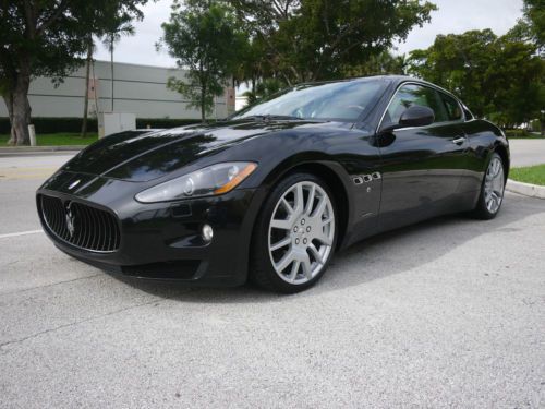 2009 maserati granturismo base coupe 2-door 4.2l