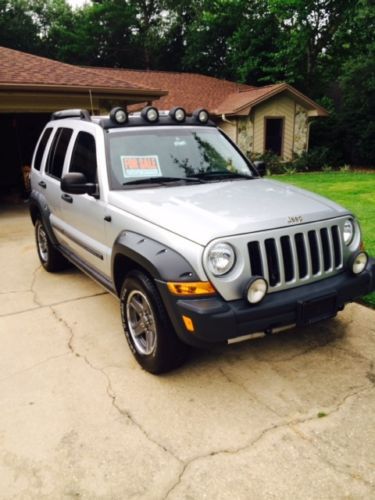 2006 jeep liberty renegade sport utility 4-door 3.7l