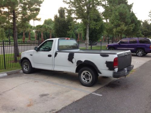 2004 ford f-150 heritage xl standard cab pickup 2-door 4.2l