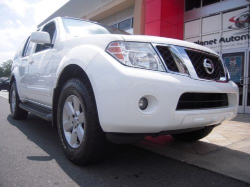 08 pathfinder se 4x4 white 3rd row heated seats $0 down $199/month!