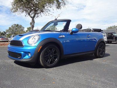 Mini next certified manual 35 mpg, clean carfax, 1 owner 11 cpo cabriolet 1.6l