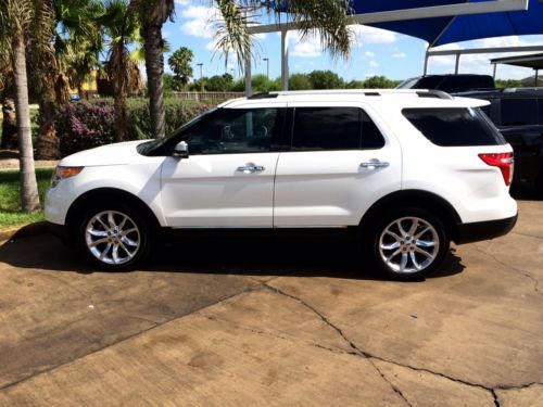 2012 ford explorer limited, warranty, rear camera, 80k highway miles, new tires