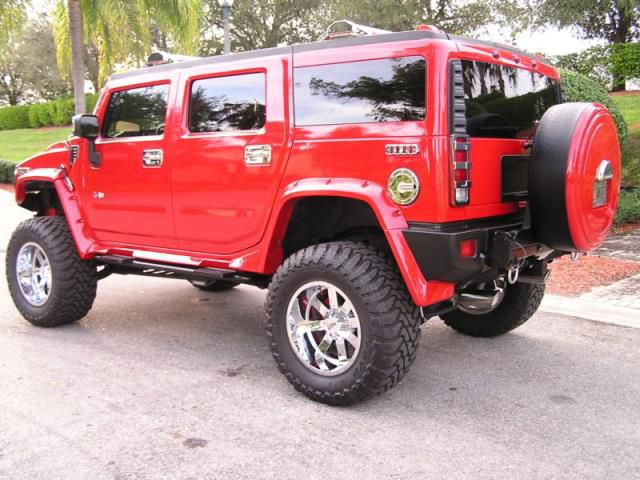 Hummer h2 luxury edition- victory red