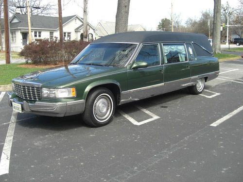 1996 cadillac s&amp;s masterpiece funeral coach "original owner"