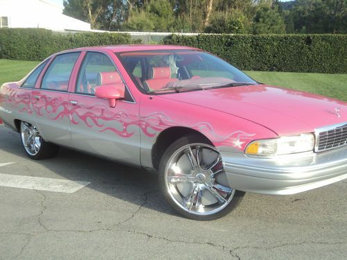 Sell used 1991 CAPRICE CLASSIC CUSTOM CANDY PINK PAINT JOB in Kansas