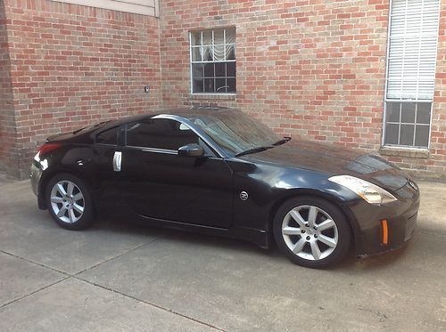 2003 nissan 350z touring coupe. only 74k miles ... good condition.. no reserve!!