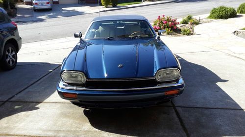 1996 jaguar xjs 6 cylinder 4.0 l engine cnvt sapphire blue color