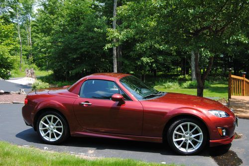 2010 mazda miata mx5 hardtop convertable copper red automatic like new condition