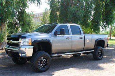 Lifted duramax diesel z71 4x4 with new lift, new wheels, new tires, moonroof
