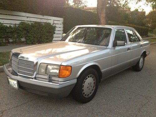 1991 mercedes-benz 300se sedan 4-door 3.0l clean car drives &amp; looks great