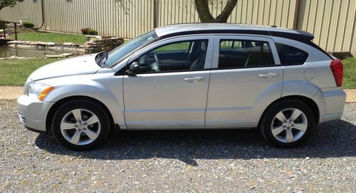 2010 silver dodge caliber price reduced