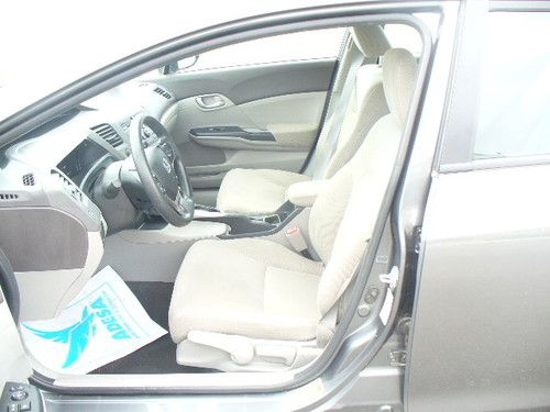 2012 HONDA Civic Sdn 4dr Auto GX, can have HOV sticker, save mony and time., image 4