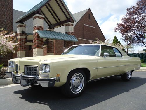 1972 oldsmobile 98 ls 2 dr. cpe.