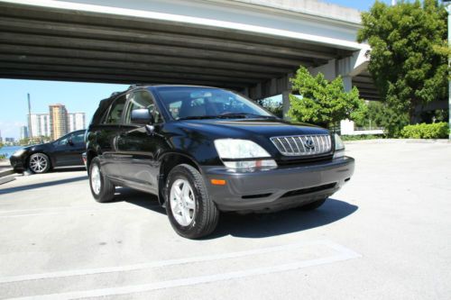 2002 lexus rx300 awd. only 80k miles! clean