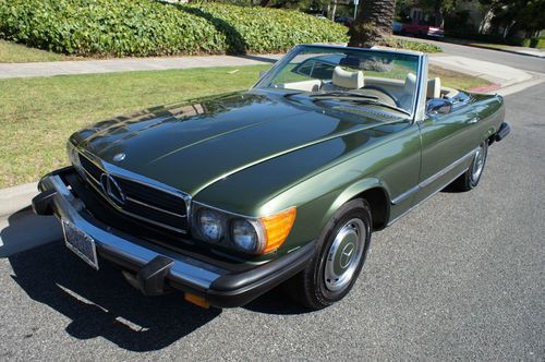 1975 450sl in striking &#039;stone pine green&#039; color with a parchment interior!