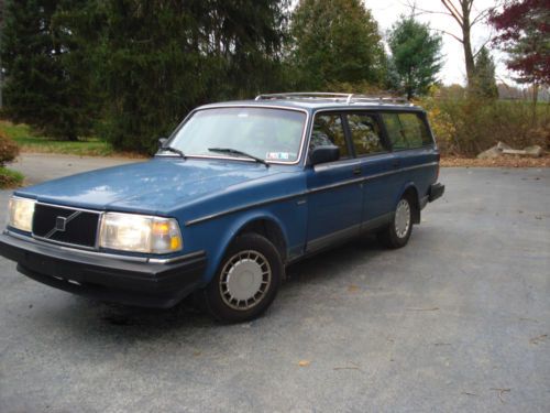 Sell used 1990 Volvo 240 DL Wagon 4-Door 2.3L in ...