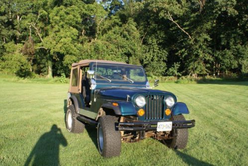 1976 jeep cj5 in green