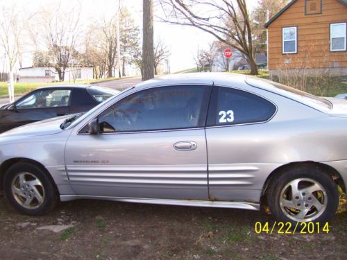 2000 pontiac grand am se1 coupe 2-door 2.4l silver auto a/c sporty runs ok nr !