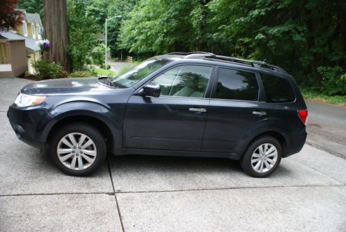 2013 subaru forester x premium wagon 4-door 2.5l