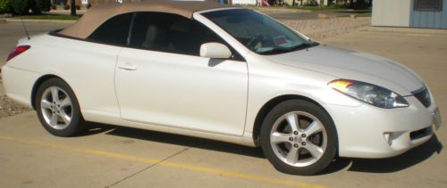 Sell Used 2006 Toyota Solara Sle Convertible White With Tan