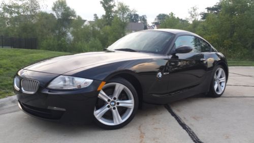 2007 bmw z4 coupe 3.0si 6 speed - only 53,400 miles.