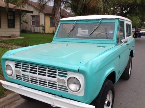 1967 ford bronco with 289 v8