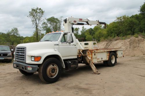 Ford f-series 25&#039; crane truck 12,000lbs 16ft x 8ft bed manual a/c diesel white