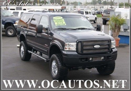 2005 ford excursion diesel 4x4 lifted loaded 1 owner!