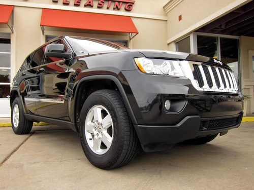 2013 jeep grand cherokee laredo 4x4, 1-owner, 7k miles!