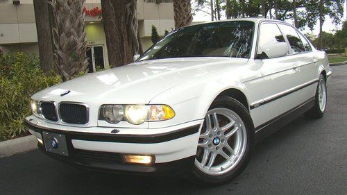 2000 bmw 740ia sports package in excellent condition and selling no reserve