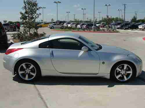 Sell used 2006 Nissan 350Z Track Coupe 2-Door 3.5L Manual ...