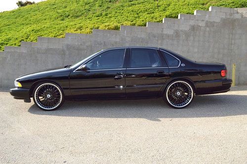 1996 impala ss { low mile, asanti wheels, upgrades, show quality, cali car }