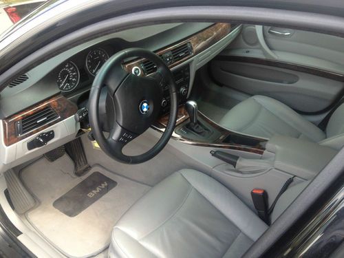 Sell used 2007 Black 335i BMW. 300 Horsepower Twin turbo ...