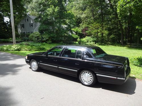 1999 cadillac deville - one owner