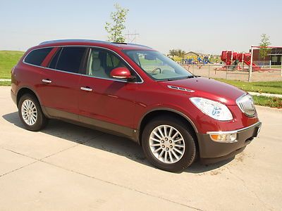 2010 buick enclave awd / cxl / heated leather